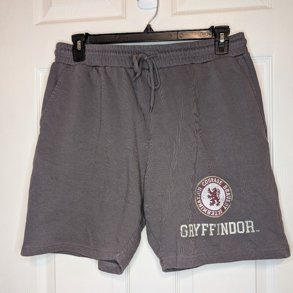 Harry Potter Gryffindor Men's Size Large Gray Lounge Shorts Drawstring Pockets - Picture 2 of 5